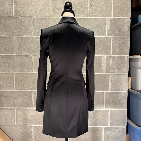 Milly satin blazer dress. - Picture 7 of 13